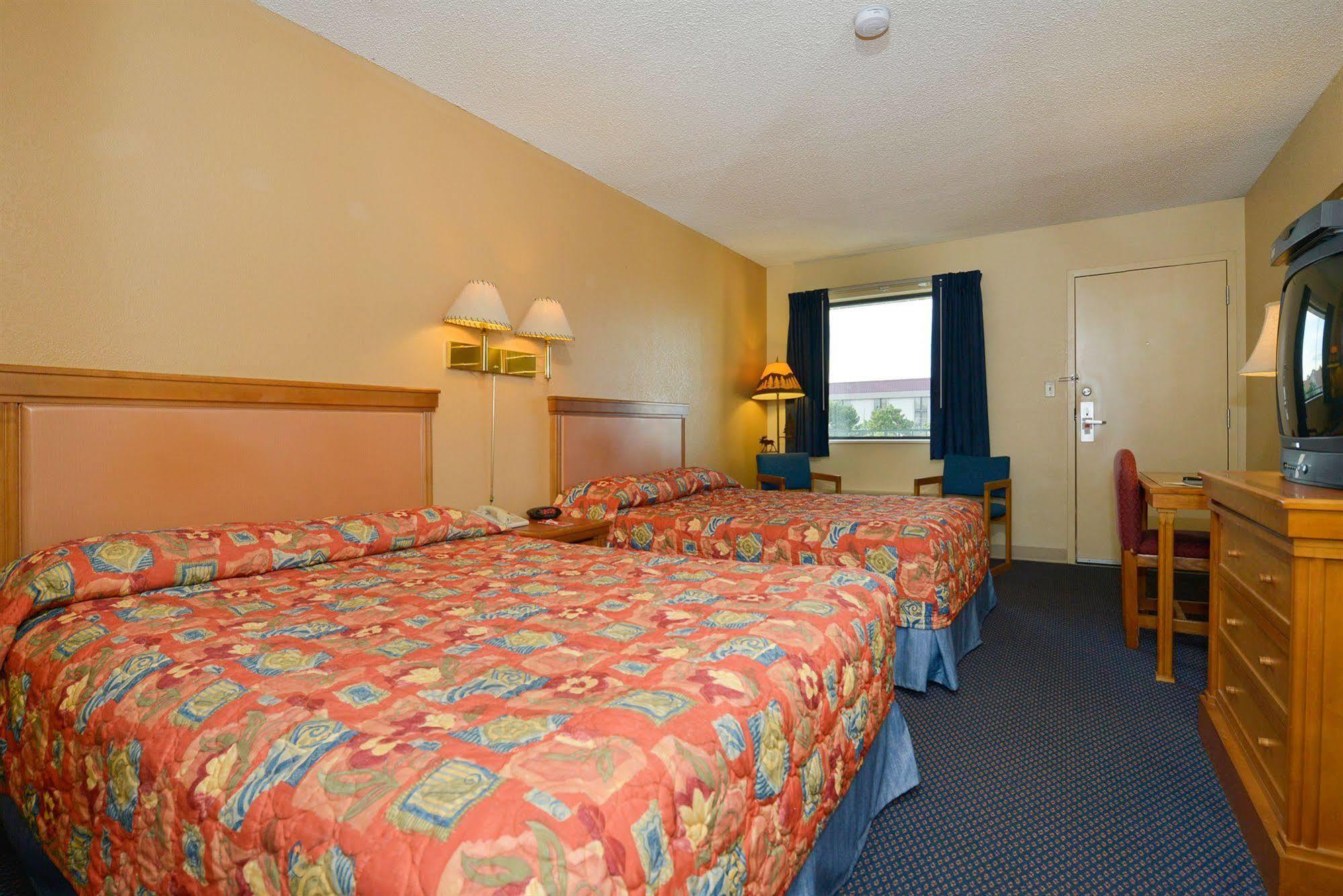 Econo Lodge Springfield I-44 Екстер'єр фото