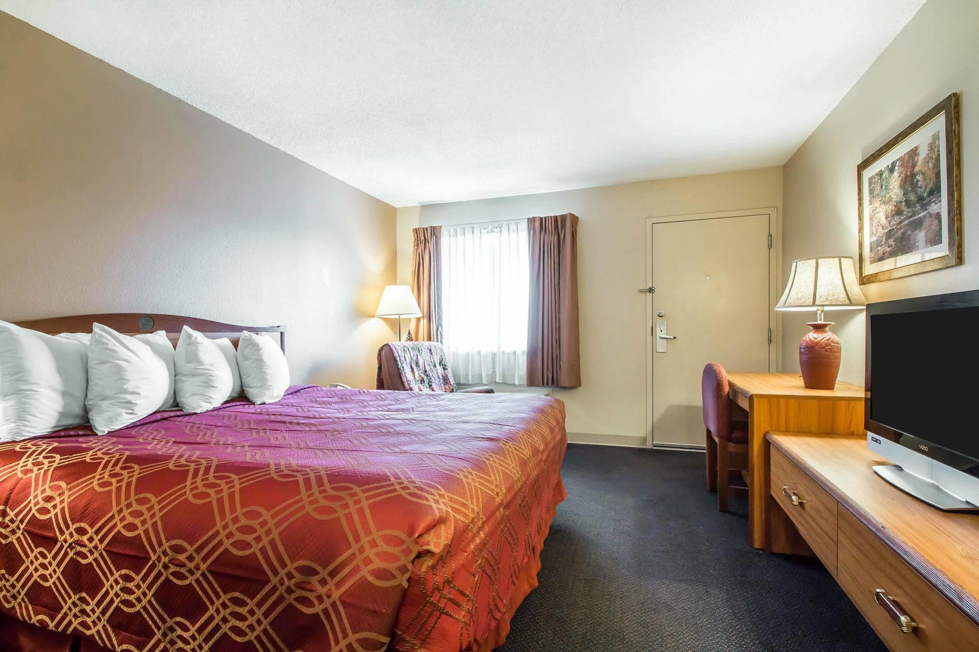 Econo Lodge Springfield I-44 Екстер'єр фото
